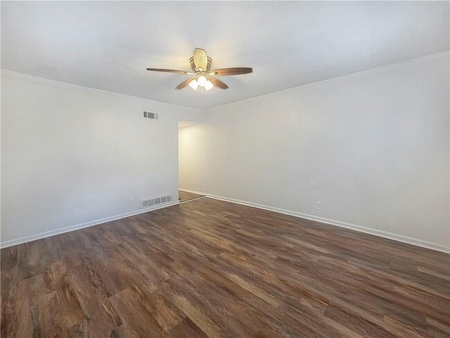 Building Photo - 1111 Lawton Pl SW
