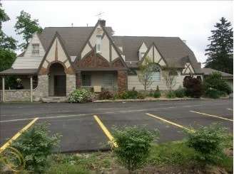 apartments lake silver waterford