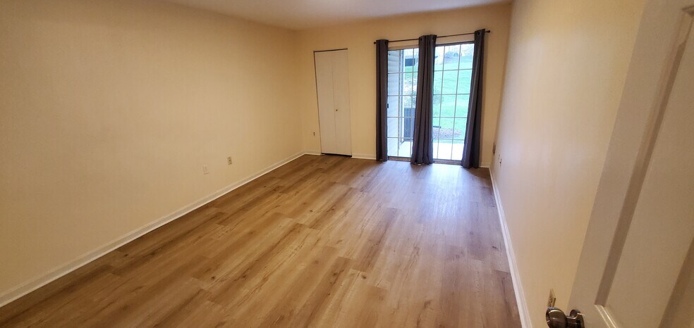Building Photo - 432 Westridge Dr