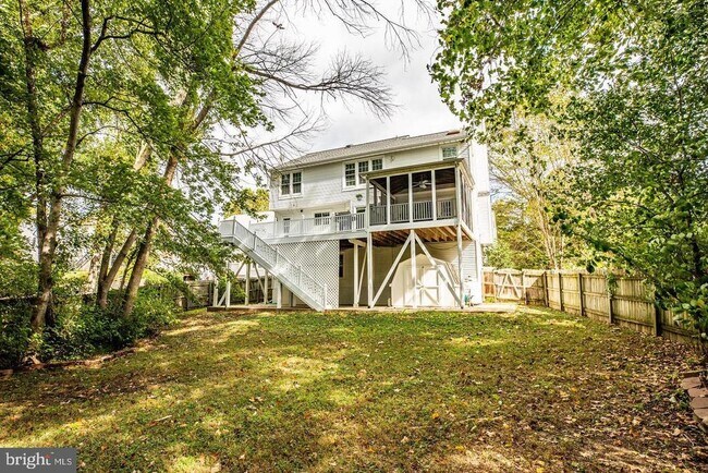 Building Photo - 201 Anchor Cove