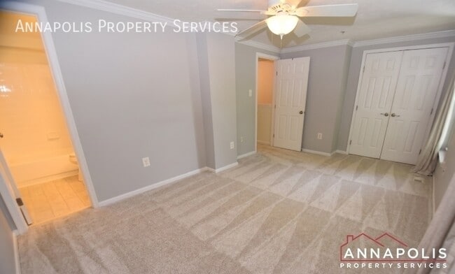 Building Photo - 571 Quaker Ridge Ct