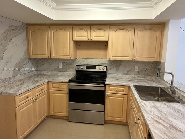 Building Photo - 12219 SW 14th Ln