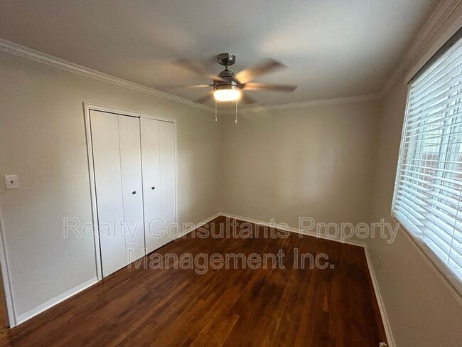 Building Photo - 1815 Mimosa Dr