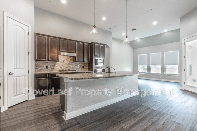 Building Photo - 6210 Fishpond Rd