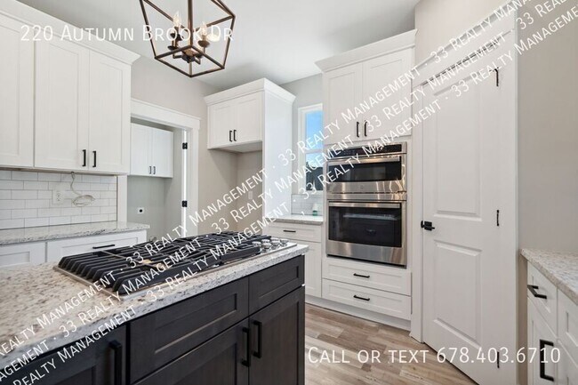 Building Photo - 220 Autumn Brook Dr