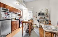 Building Photo - 3017 W Girard Ave