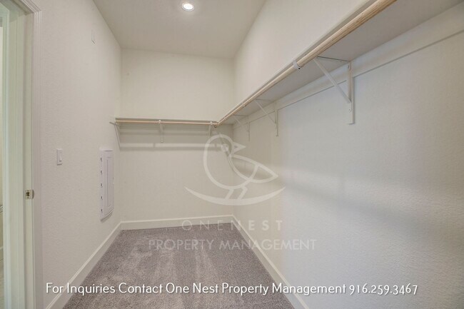 Building Photo - Twelve Bridges 4-bedroom, 2-bath home offering nearly 2,000 sq ft