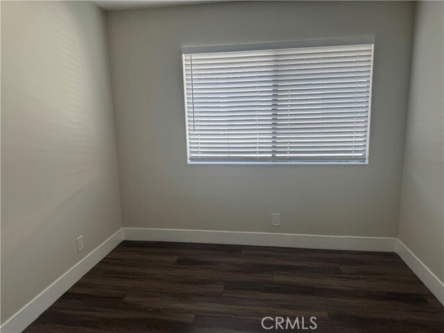 Building Photo - 758 S Garfield Ave