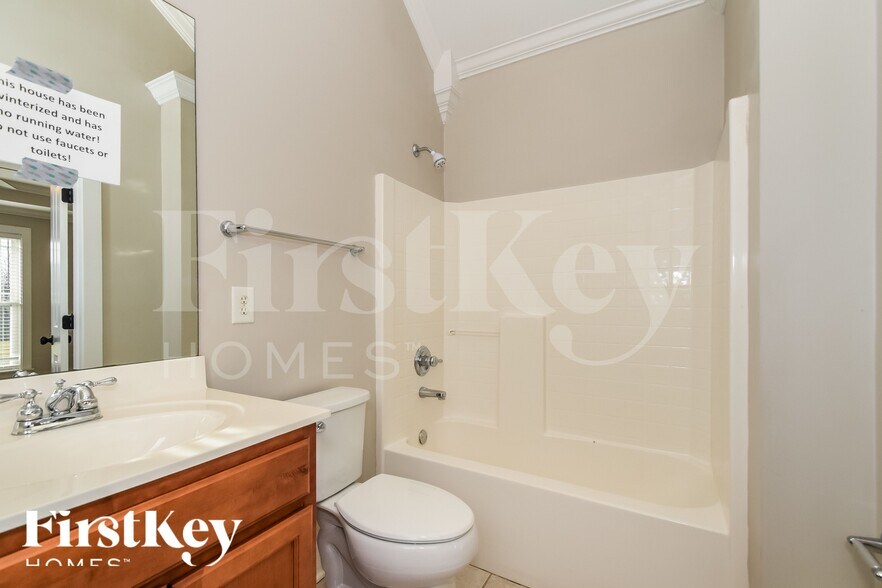 Building Photo - 283 Stonecreek Pl