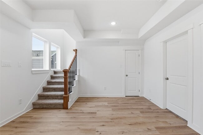 Building Photo - 4610 Providence St