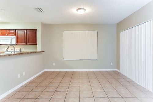 Building Photo - 1417 SW 110th Way