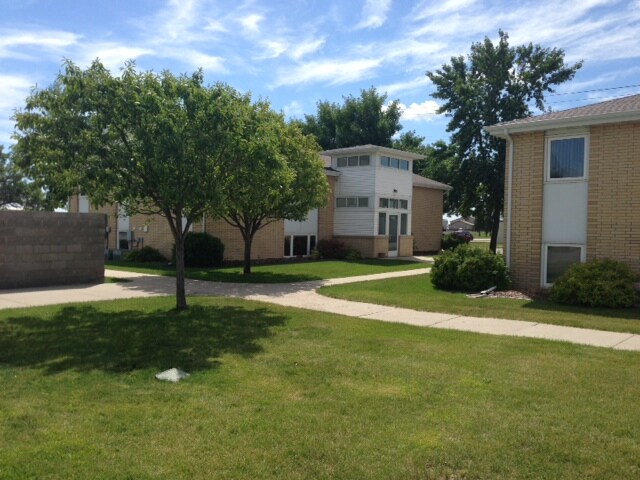 Building Photo - Prairie View Apartments