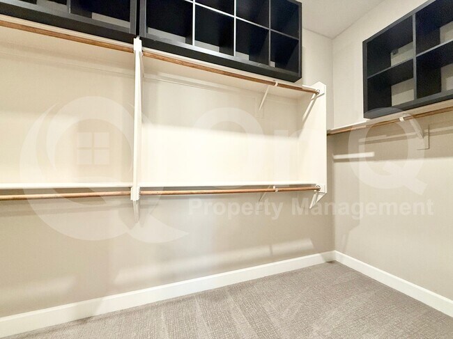 Building Photo - 20911 E Watford Dr