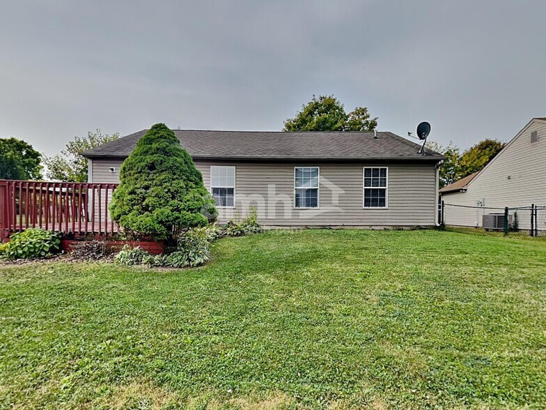Building Photo - 6305 Blakeview Dr