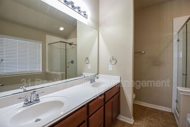 Building Photo - 11206 Barker Park Ct