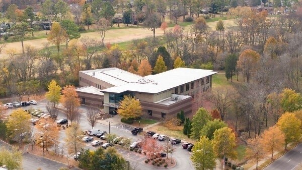 Building Photo - 207 Bixby Ln
