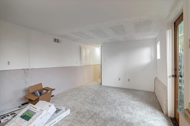 Building Photo - 18 Monte Vista Rd