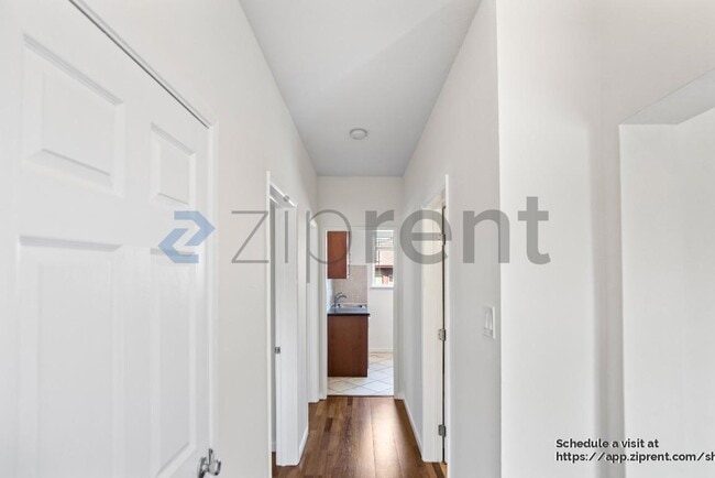 Building Photo - 908 40th St