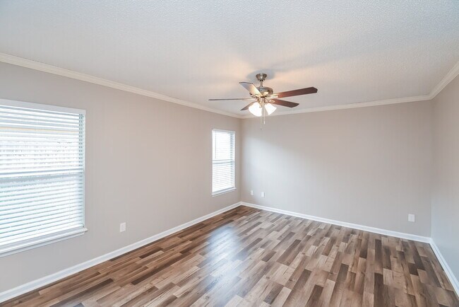 Building Photo - 3159 Fox Squirrel Dr