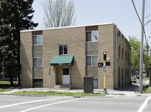 Building Photo - Park Ave Apartments