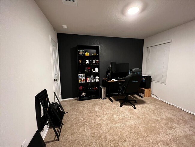 Building Photo - 1009 Marvin Wy