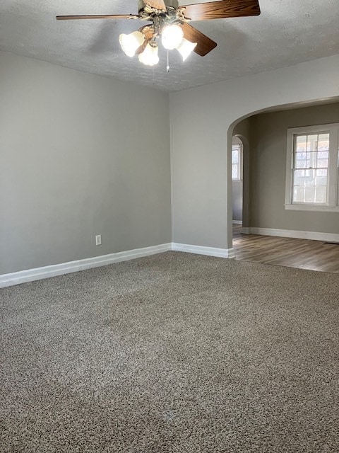 Building Photo - 832 S Fort Ave