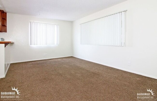 Building Photo - Gorgeous 1Bdm 1Ba Upstairs Unit in Oceanside