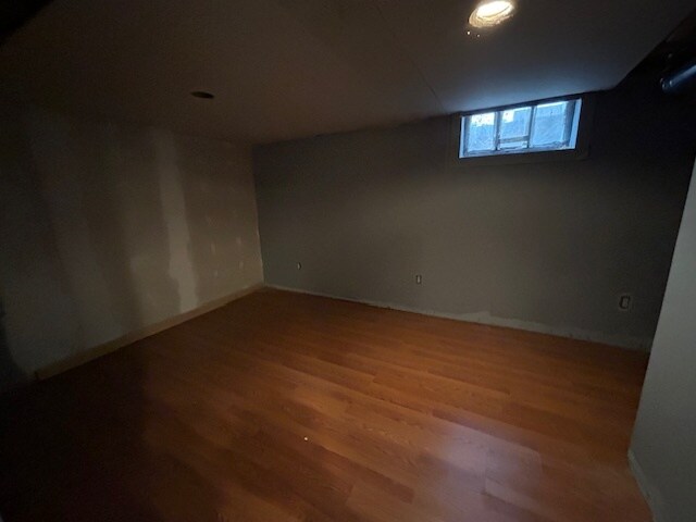 Building Photo - 518 Beckman St