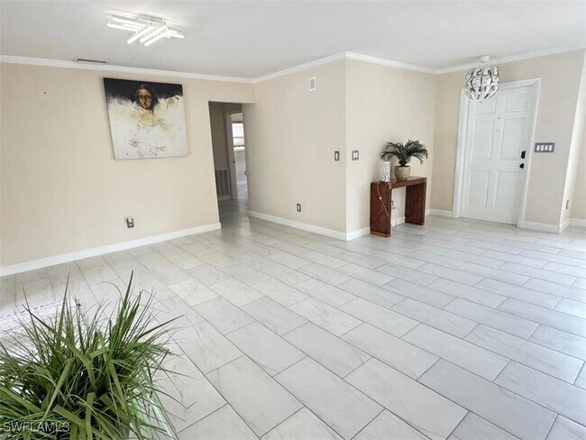 Building Photo - 4528 Country Club Blvd