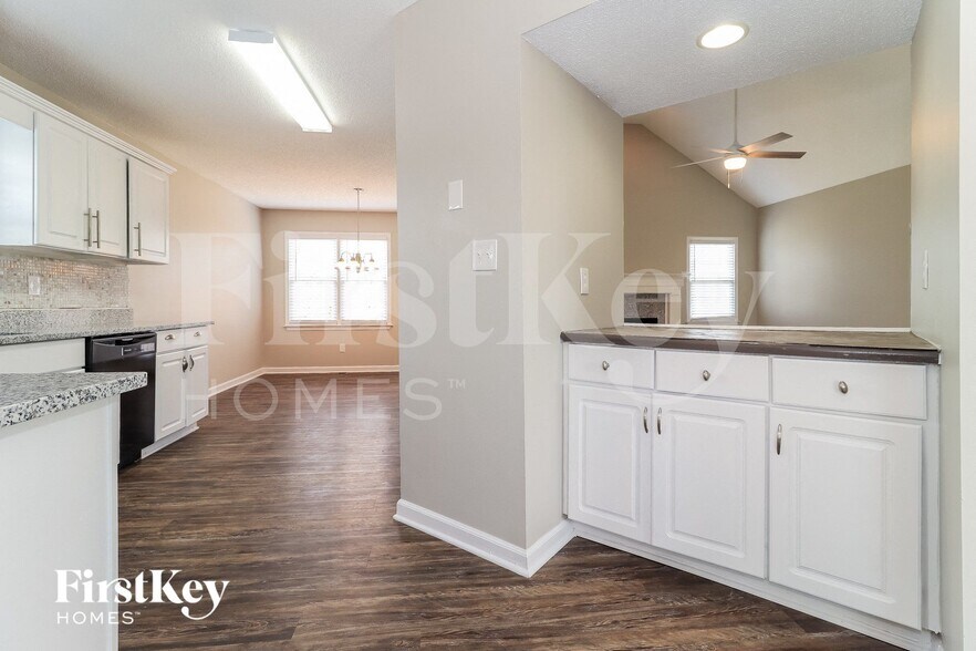 Building Photo - 67 Saddle Brooke Dr