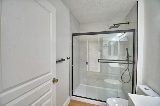 Building Photo - 660 Celebration Ave