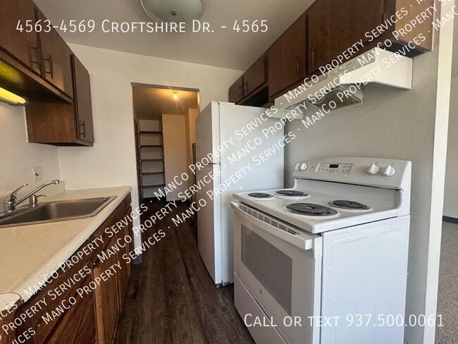 Building Photo - 4563-4569 Croftshire Dr.-4565