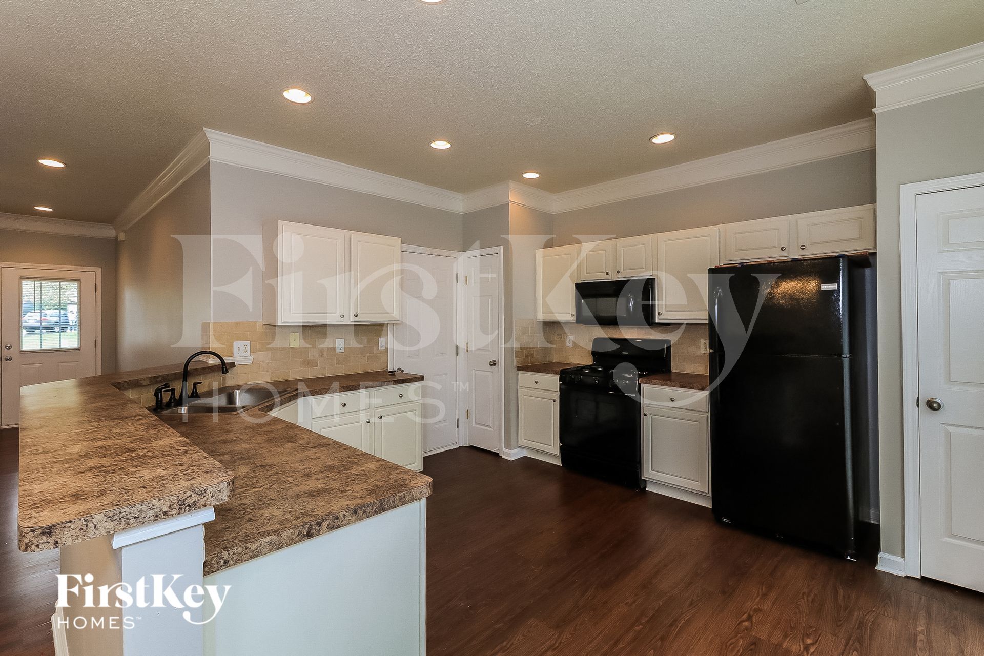 Building Photo - 1658 Heyford Cir NW