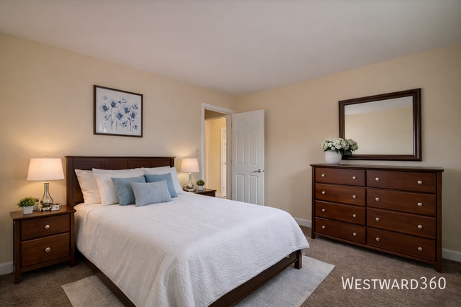 Building Photo - 5720 W 128th St