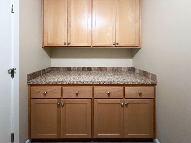 Building Photo - 5518 Tribute Way