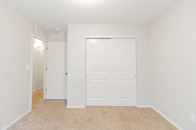 Building Photo - 4980 Rose Elise St