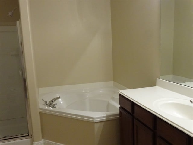 Building Photo - 9422 Ivory Trail Ln