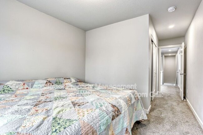 Building Photo - 6314 SE 87th Ave