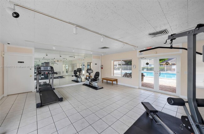 Building Photo - 7480 Miami Lakes Dr