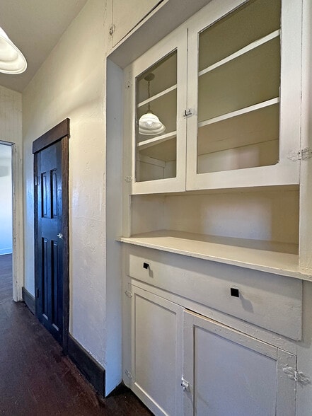 Built In Original Pantry - 515 S 5th Ave