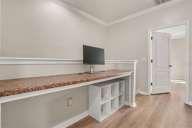 Building Photo - 561 Telfair Square Ct