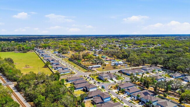 Building Photo - 2870 Dolores Home Ave