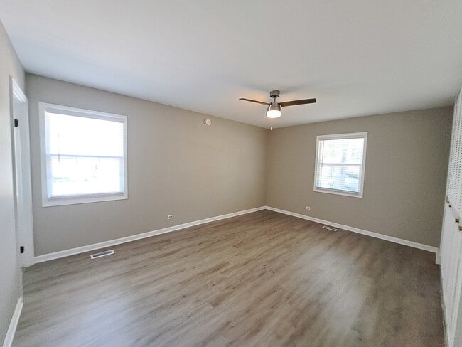 Building Photo - 101 Emerson Dr