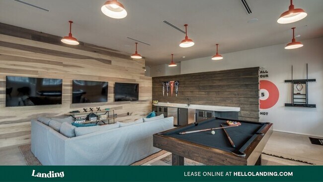 Building Photo - 20915 Wilderness Oak