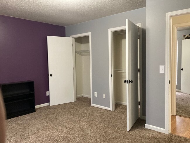 Building Photo - NEW YEAR & New and Improved Price