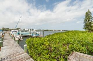 Building Photo - 18 Marina Isles Blvd