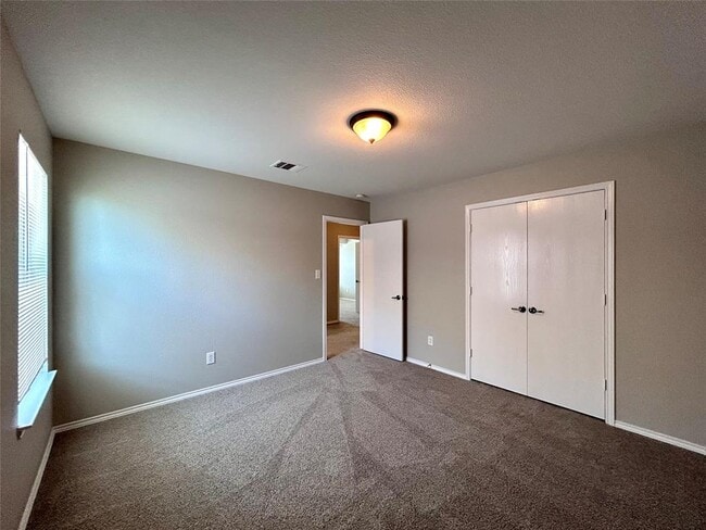 Building Photo - 8916 Ipswich Bay Dr