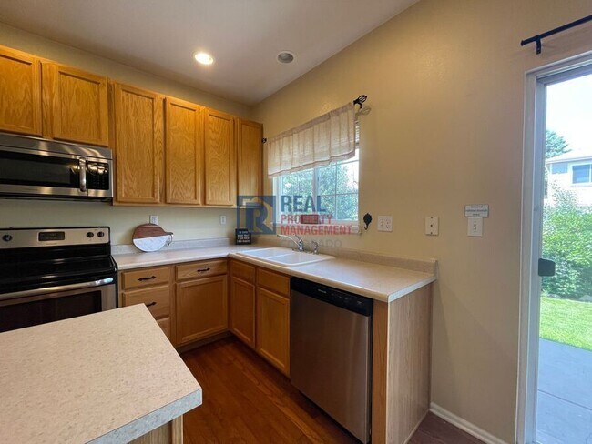 Building Photo - 6726 Annanhill Pl