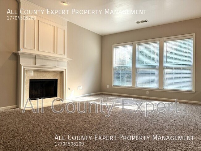 Building Photo - 3670 Fedorite Walk