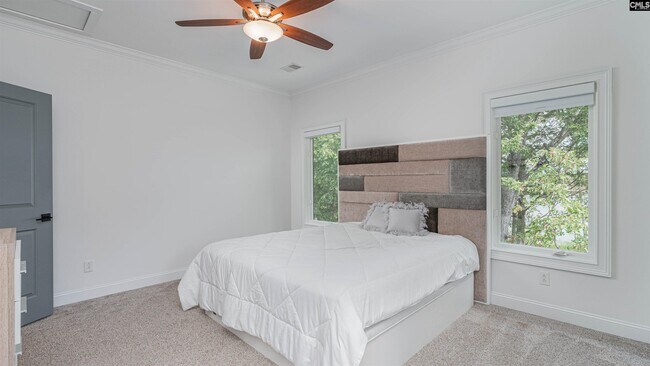 Building Photo - 132 Laguna Vista Dr